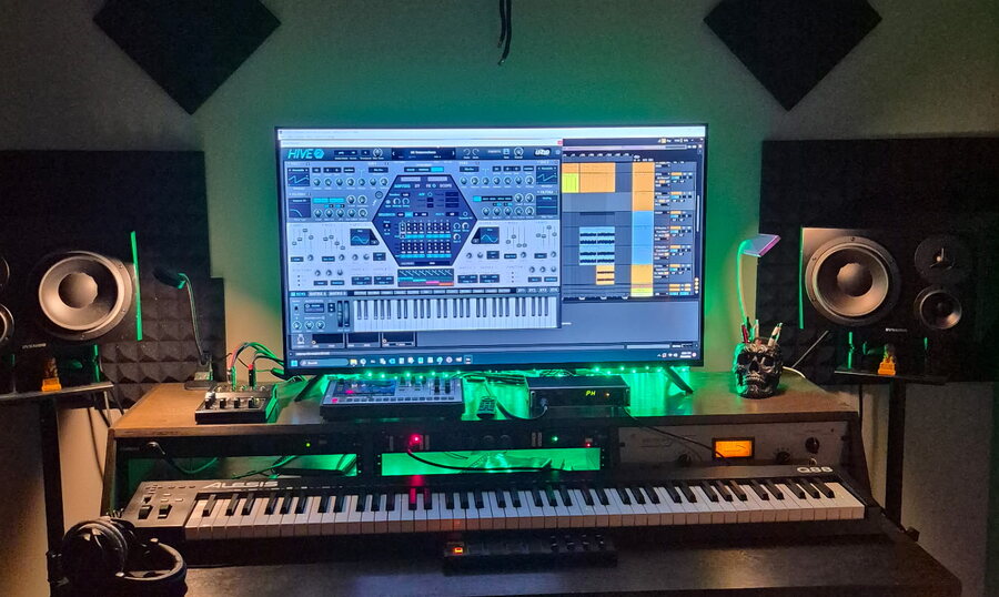 Hydrofonix studio